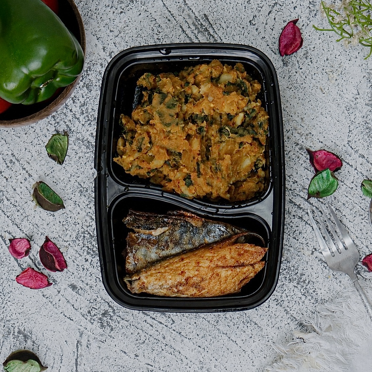 Oil-less sweet potatoes porridge / grilled titus fish fillet